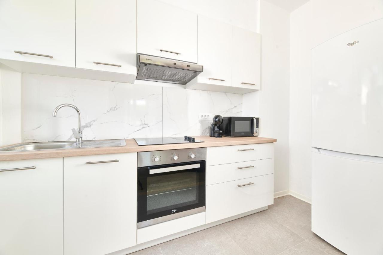 Belvedere Apartments Умаг Екстериор снимка