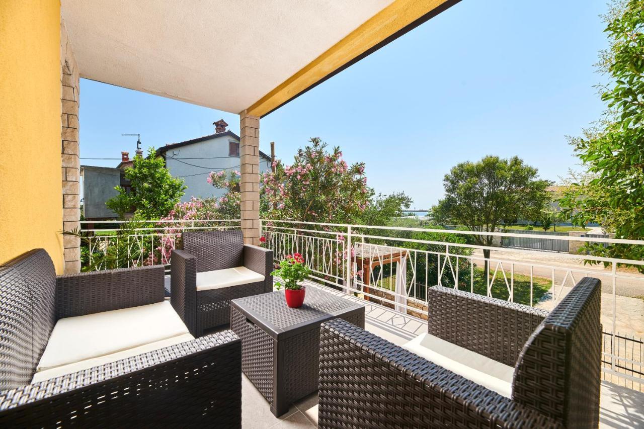 Belvedere Apartments Умаг Екстериор снимка