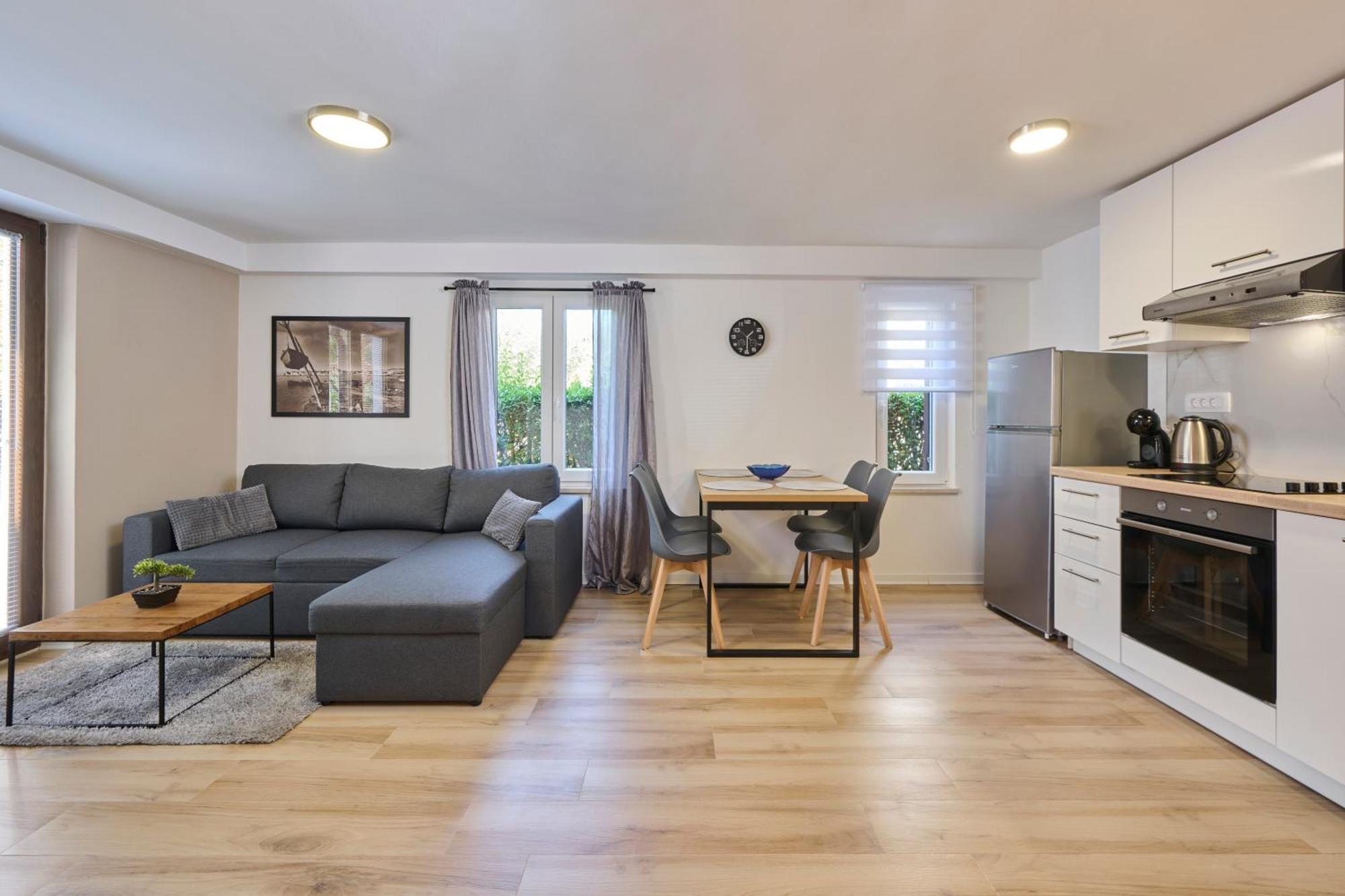 Belvedere Apartments Умаг Екстериор снимка