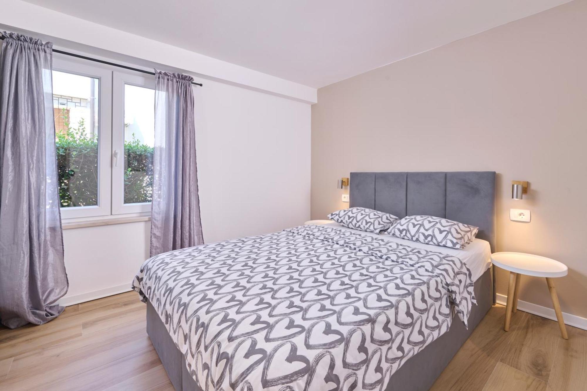 Belvedere Apartments Умаг Екстериор снимка